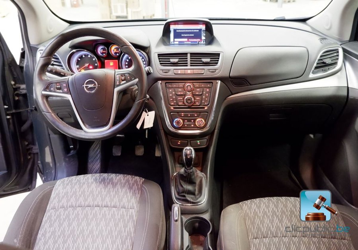 clicpublic's tweet photo. ⏰ Plus que quelques heures pour enchérir sur cette OPEL MOKKA !
Véhicule de 2016, norme Euro 6b avec de nombreuses options : 
Volant multifonction, régulateur de vitesse, écran, système de navigation,... Foncez ! 
C'est par ici 👉 https://t.co/dZlmzhnKEN https://t.co/kf0xSMI9tO