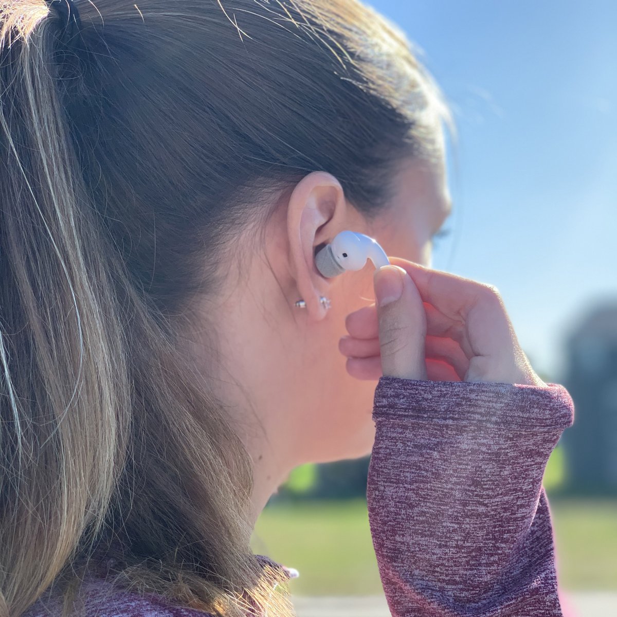 Complyfoam's tweet photo. SoftCONNECT™ by Comply™ allows users to easily take their AirPods in and out of their ears. No worries.
BUY NOW: https://t.co/Y3DwxtWkJH
#complyfoam #softconnect #easy https://t.co/ebKsZL7TyT