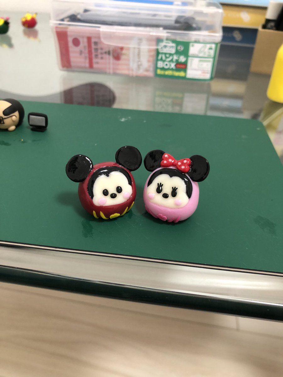Oklha בטוויטר 新年早々出遅れてしまったためにツムツムで入手できなかった だるまミッキーとだるまミニー を作って入手した話しましたっけ キーホルダーにして車にぶら下げよっと ˇwˇ 樹脂粘土 ツムツム だるまミッキー だるまミニー Oklha בטוויטר 新年早々出遅れてしまったためにツムツムで入手できなかった だるまミッキーとだるまミニー を作って入手した話しましたっけ キーホルダーにして車にぶら下げよっと ˇwˇ 樹脂粘土 ツムツム だるまミッキー だるまミニー