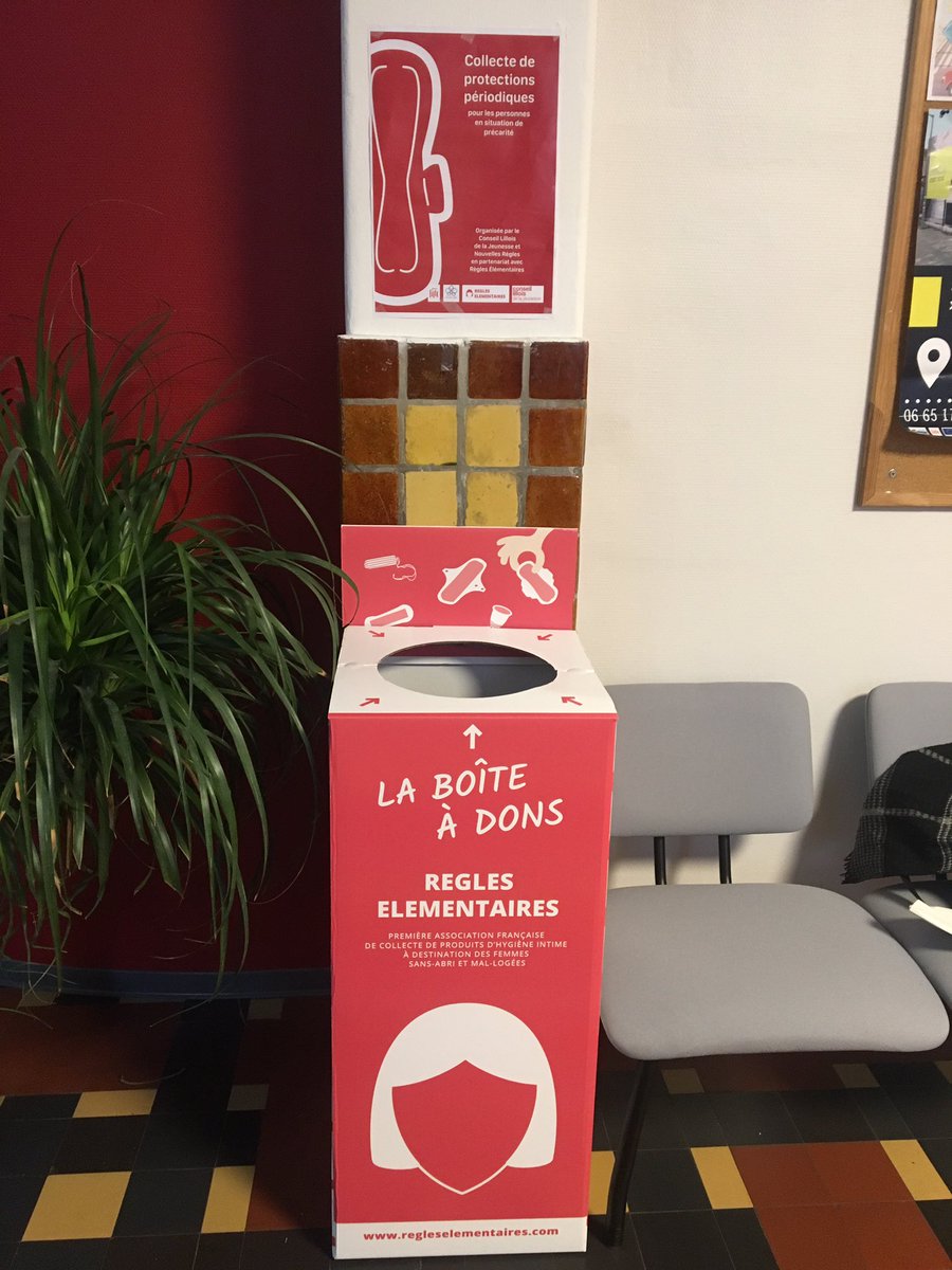 BloodyDjaco's tweet photo. Les boites à dons de @RElementaires sont petit à petit  disposées dans les 11 mairies de quartier de Lille. Avec notre association Nouvelles Règles et le @clj_lille nous redistribuons les dons vers les foyers de femmes en situation de précarité https://t.co/u45GGZy799