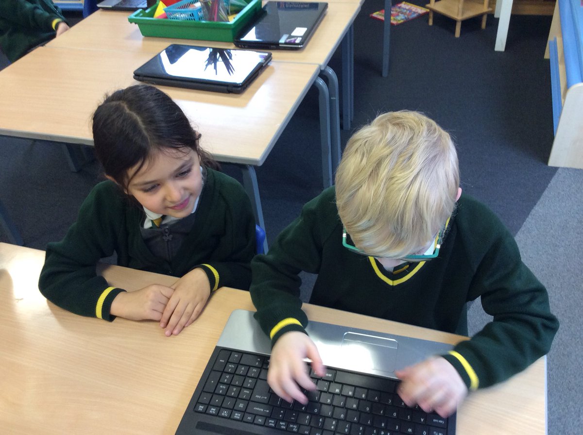 MrsBridgeEPS's tweet image. Y2 developing their coding skills using Turtle Academy #coding #computing #turtleacademy