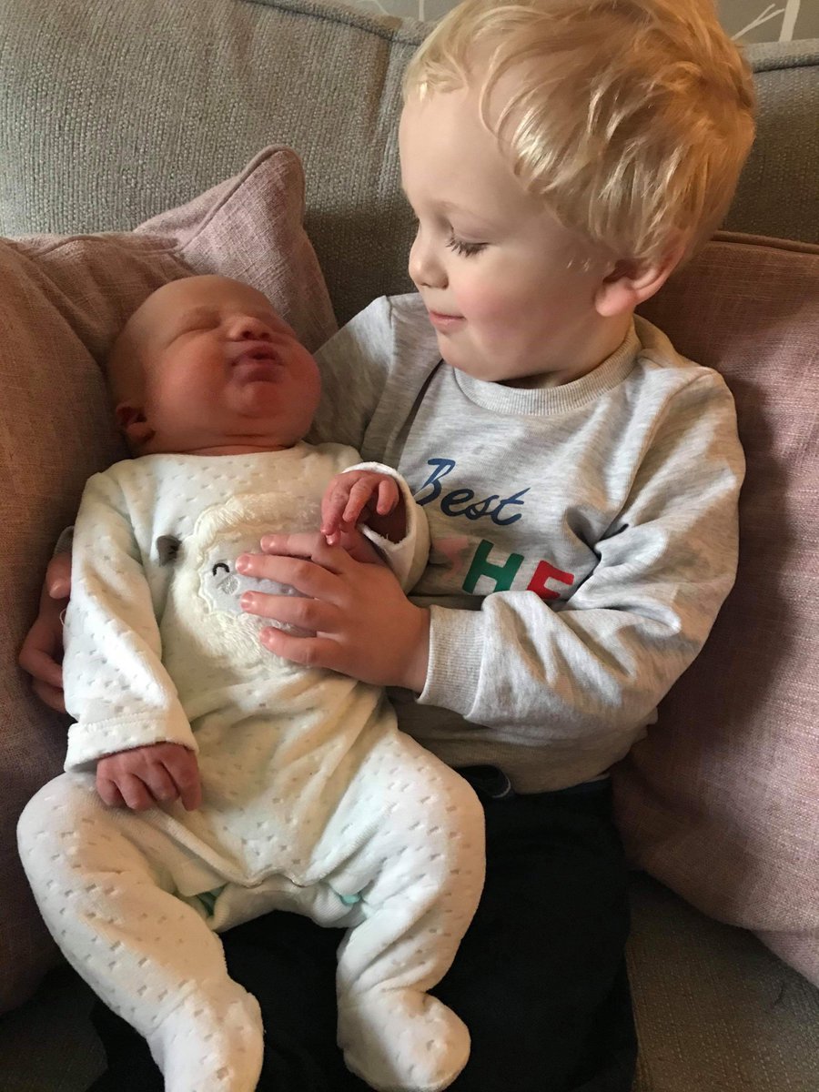 DanPsp3's tweet photo. **warning - personal tweet**
My little boy Jack would like to introduce his little brother Freddie. Born on 23rd January 2020 #lifecomplete #mylittlefamily #2under2 https://t.co/dhwzZnQt97
