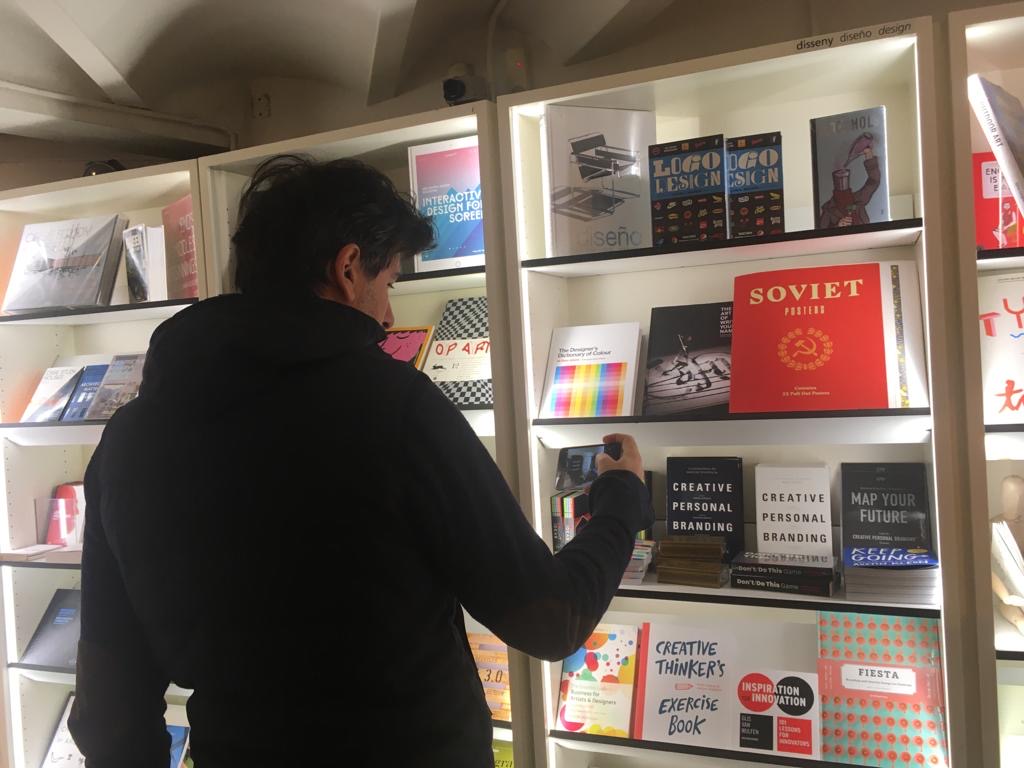 jsalenbacher's tweet photo. It's nice to see your own books in store. Find the Creative Personal Branding book (and eventually me) on the shelves of the @laietana bookshops in La Pedrera, @laiecccb , CaixaForum as well as on @La_Central_ , @comeinbookshop  and @LMEDIOS bookstores in Barcelona. #cpbbook https://t.co/MTXaDcCYSv