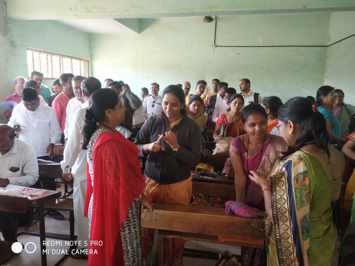 I'd a wonderful day  at #ELCRLM training introducing learning materials from English kit. Great experience.
#tejas4ed <a href="/suyog_dixit/">Suyog Ashokrao Dixit</a> <a href="/JayeshKapadnis2/">Jayesh Kapadnis</a> <a href="/nisarshaikh__7/">Nisar Shaikh</a> <a href="/UjjwalKarawande/">Ujjwal Karawande</a> <a href="/gaikqad/">Santosh Gaikwad</a> <a href="/yogeshsona2007/">YOGESH SONAWANE</a> <a href="/Dietnashik1/">DIET NASHIK</a>