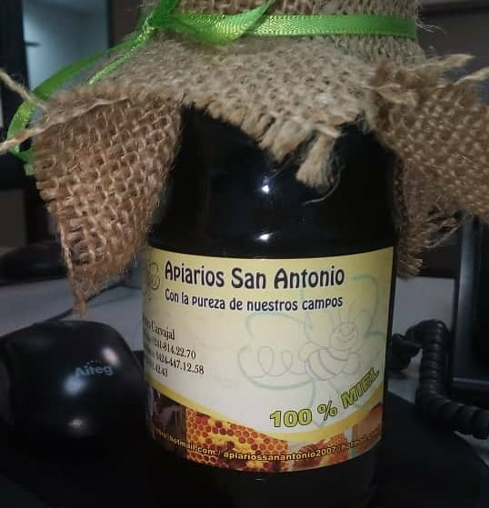 PedroACarvajal's tweet photo. 100% Miel de Apiarios San Antonio
Del Nuestros Campos a su Mesa🐝🐝
☎0424 4471258🇻🇪
Instagram  pedrocarvajal_ https://t.co/6R2nGvf93f
