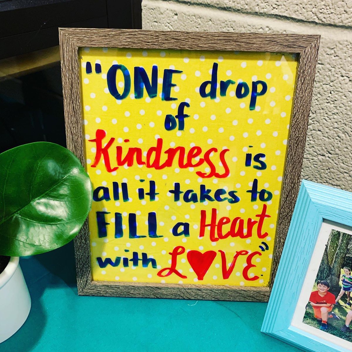 groftteach's tweet photo. This week’s #quoteoftheweek comes from a new library book titled “One Drop of Kindness”. ❤️ #fourthgrade @CVIS17350 @CVISLibrary https://t.co/7vf9BqfTbp