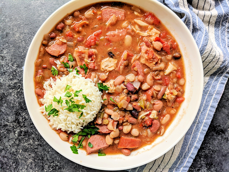 About a Mom tweet media