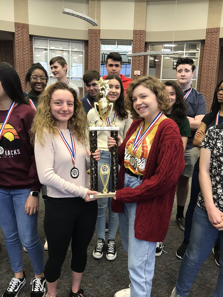 jhayesTMHS's tweet photo. Congratulations to the @UILAcademicTMHS  team at @TISDTMHS! They started the season off right with a 1st place finish at Cy-Park this weekend! #lotsofhardware https://t.co/wdjR7O6iX7