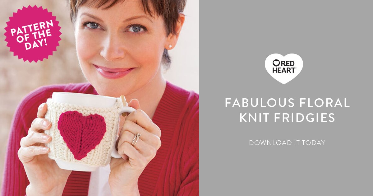 Wear your heart on a #mug with this fun #knit #cozy that's emblematic of your #love, while keeping hot beverages insulated to the touch.
Get the pattern of the day: bit.ly/37ndqO6
#RedHeartWithLove