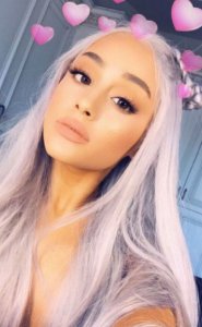 TeamAri17's tweet image. #Likee #HelloLikee ari.fan05 is broadcasting a Magic Live, come and join in!s.likee.video/sid/716600627?…