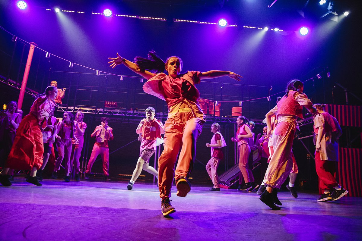 Are you looking to star in a musical? <a href="/britymt/">BritishYouthMusicTheatre</a> are looking for talented performers and musicians to star in brand-new musicals this summer. Find out more about auditions here: ow.ly/gZ4L30qc2dI
