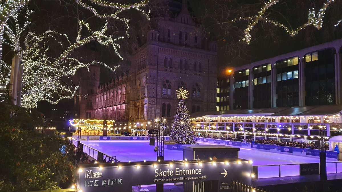 LightFunc's tweet image. A light.funcer having a light skate experience @NHM_London

#lightfunc #lighting #lightingdesign #funtimes #cold #architecture #design #iceskating #London #iceskatingtime #iceskatinglife #winterwonderland