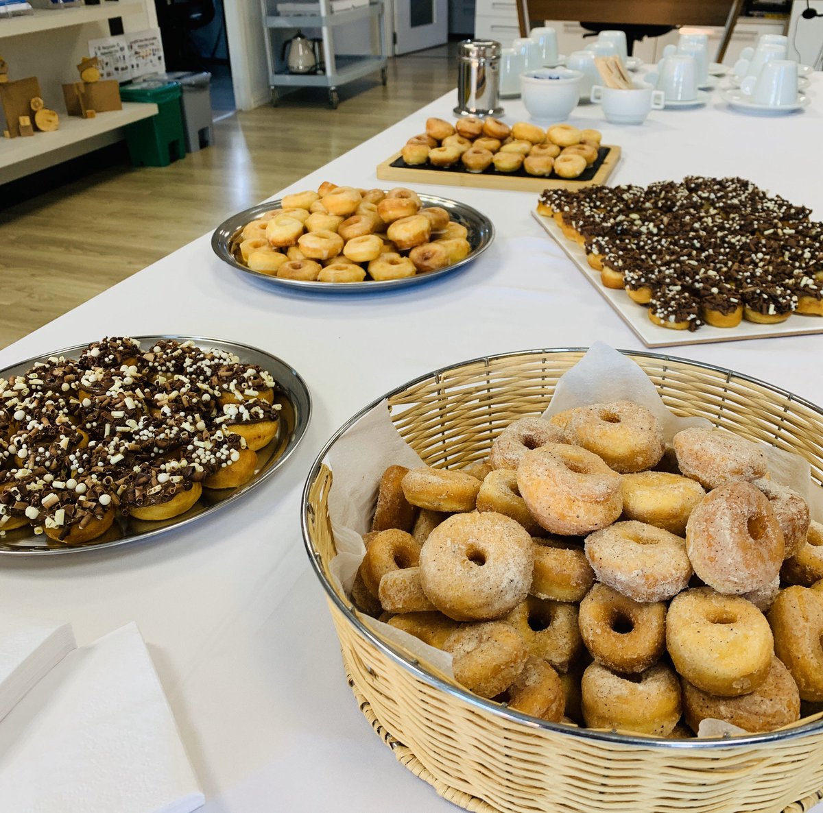 Events4Learning's tweet photo. Coffee and fresh donuts to welcome our employees for Semester 2 here at #ISCBrazil! Let’s keep the energy high for the first day back after the summer break. #events4learning https://t.co/rKfrP3bZNW