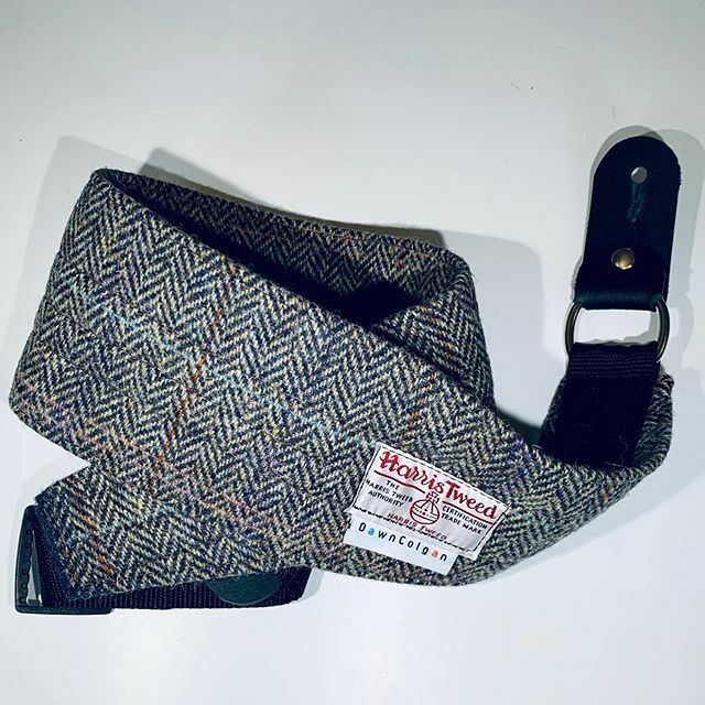 tailored_hound's tweet photo. #harristweed 4”wide guitar straps, made to order in over 30 gorgeous colours. Link in profile. Worldwide shipping. #bespokeguitarstraps #guitarist #guitar #guitarstrap #bassguitarist #bassguitarstrap #therailoredhound #acousticguitar #guitarplayer #bassp… https://t.co/Zuuyu6odKa https://t.co/iKGTocZ19j