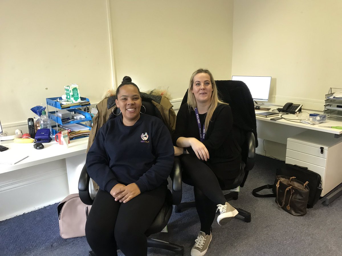 klsettlement's tweet photo. Analiese and Ash from the truly amazing @SENTalk1 have moved downstairs into a bigger office at KLS. This is day one! Hope your very happy (&amp;productive) in your new home! #CommunityOffice https://t.co/RiTXRhqkbm