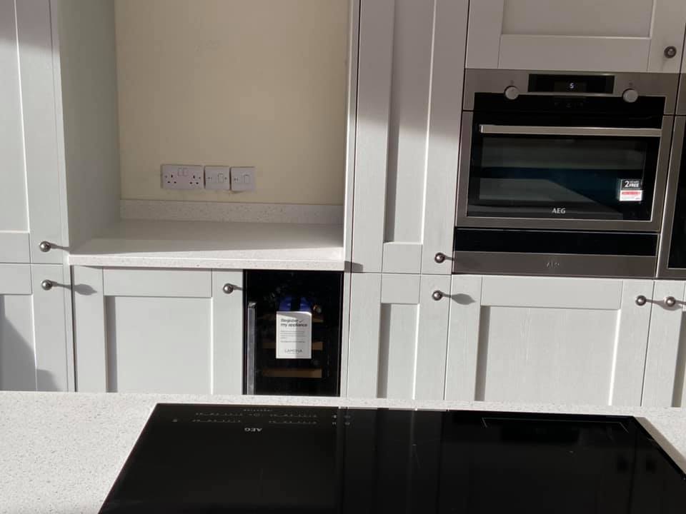 CJStonemasonry's tweet photo. Fitted last week in Lincoln, Nougat quartz worktops by Caesarstone UK & IE. The inset worktop adds a great touch, and the overall effect is stunning.
https://t.co/sDQFR05pdf
#quartzworktops #kitchendesign #caesarstoneworktops #newkitchenworktops https://t.co/BrXkIC2BvK