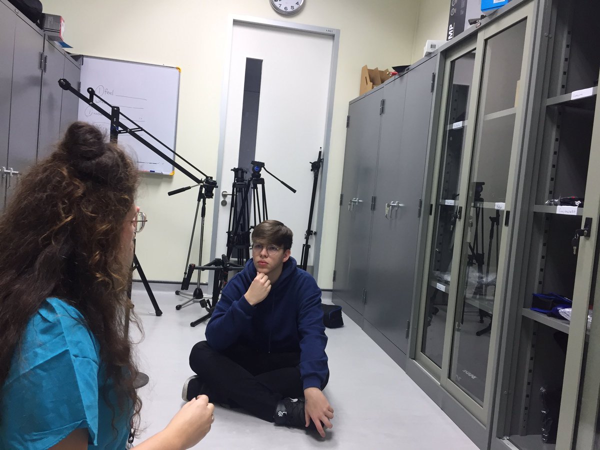 S107Drama's tweet photo. The Drama classroom should be a place of experimentation! @StAndrews_107 IB Theatre student, Matt, exploring how a site specific performance to develop a naturalistic piece. Today we are working with Becky from @LPATheatre. #TeamS107 #unlocktheartist @CognitaSchools https://t.co/FPtKKsLn5U