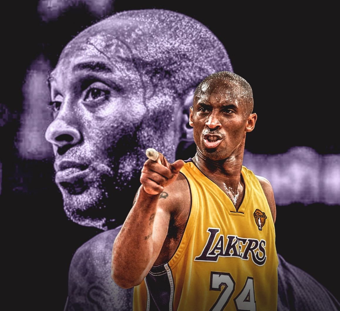 LightFunc's tweet image. R.I.P #BlackMamba
We grew up watching you. You inspired us all with your drive, passion, professionalism and excellence.

The world has lost a #LEGEND.😭

#lightfunc #RIPKobeBryant #condolences #LegendsNeverDie #legend #LoveYouKobe #PrayersForTheBryantFamily
Image by ClutchPoints