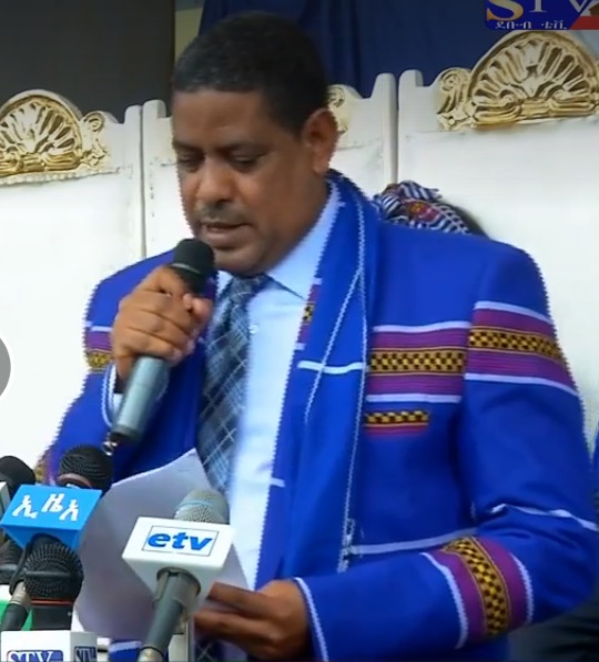 addisstandard's tweet photo. #Ethiopia: #Dararo, the #Gedeo community New Year, was celebrated in #Dilla on Jan. 25 in the presence of community members & officials including #SNNPRS Vice Pres. Rstu Yirdaw, & Gedeo zone administrator Gezu Assefa. Celebrations will continue for a week with various activities https://t.co/FbVyhBKNqG