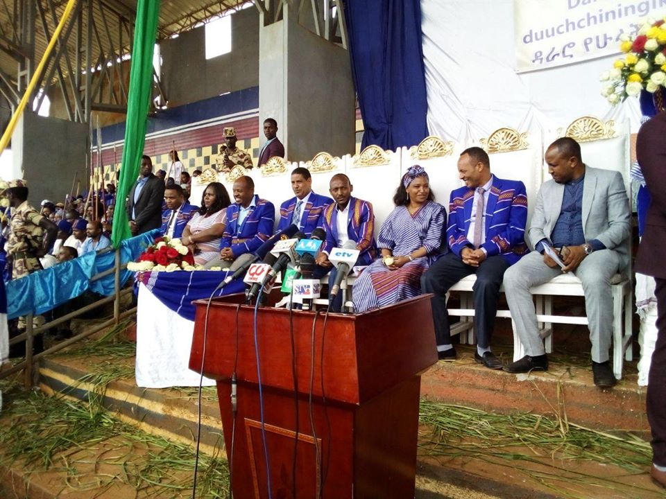 addisstandard's tweet photo. #Ethiopia: #Dararo, the #Gedeo community New Year, was celebrated in #Dilla on Jan. 25 in the presence of community members & officials including #SNNPRS Vice Pres. Rstu Yirdaw, & Gedeo zone administrator Gezu Assefa. Celebrations will continue for a week with various activities https://t.co/FbVyhBKNqG