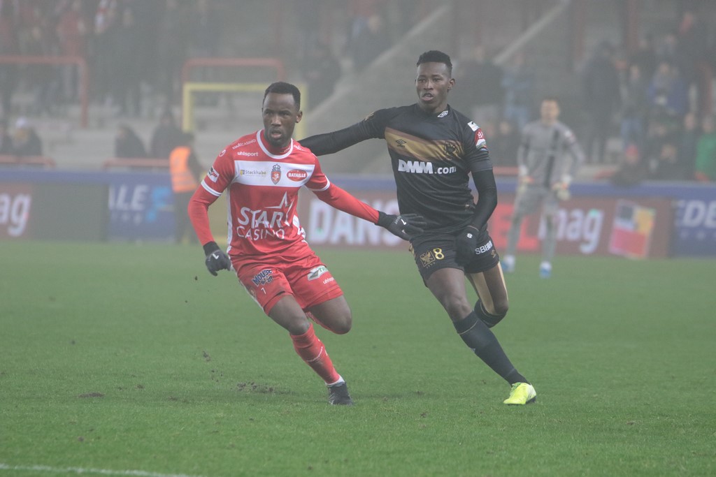 ExcelMouscron's tweet photo. 📸 Retour en images #MOUSTVV: Les Hurlus se font voler dans les plumes (1-3) !
Retrouvez le résumé ici ➡️ https://t.co/b4obxfbQCl
Retrouvez quelques photos de la rencontre ici ➡️ https://t.co/3gOq267C3Y
#RoyalExcelMouscron https://t.co/OZGuJvX3qu