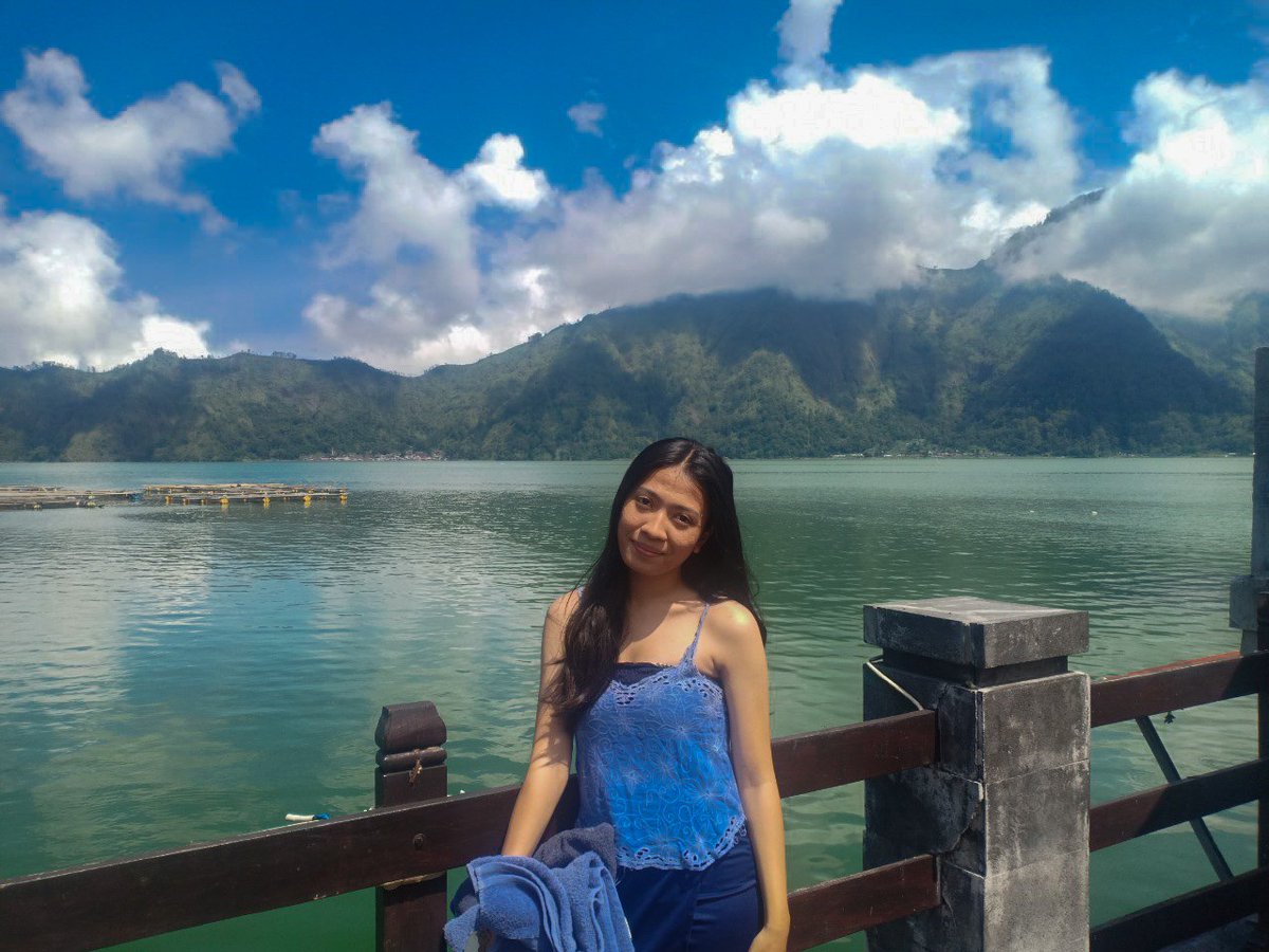irasansirk's tweet photo. 👇 👇
Kemarin. Hari ini
Danau Batur. Danau Beratan
#beratan #batur #bali https://t.co/QbOXX3G8q9