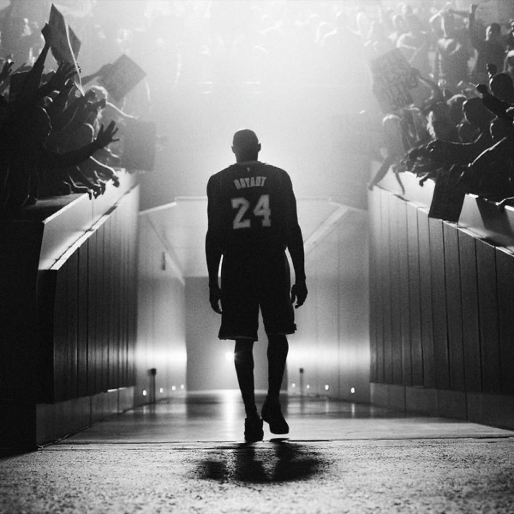diezllull's tweet photo. MAMBA FOREVER💛💜🐍
KO    
BE.

#8 #24 #DEP https://t.co/6c3GizRwxn