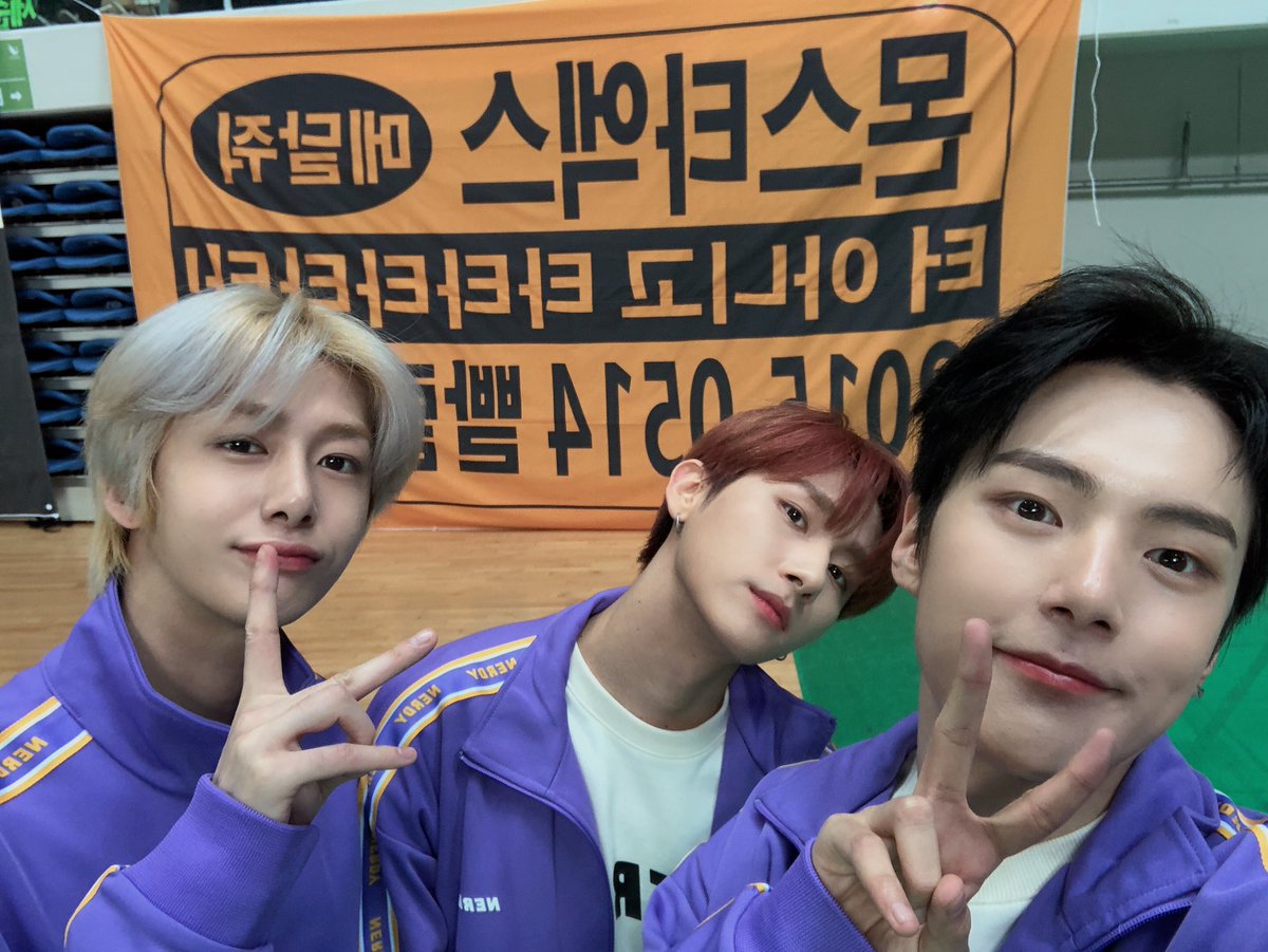 OfficialMONSTAX's tweet photo. [#민혁] 몬베베랑 함께하면 다재밌다 미치겠넹... https://t.co/qraf7MDads
