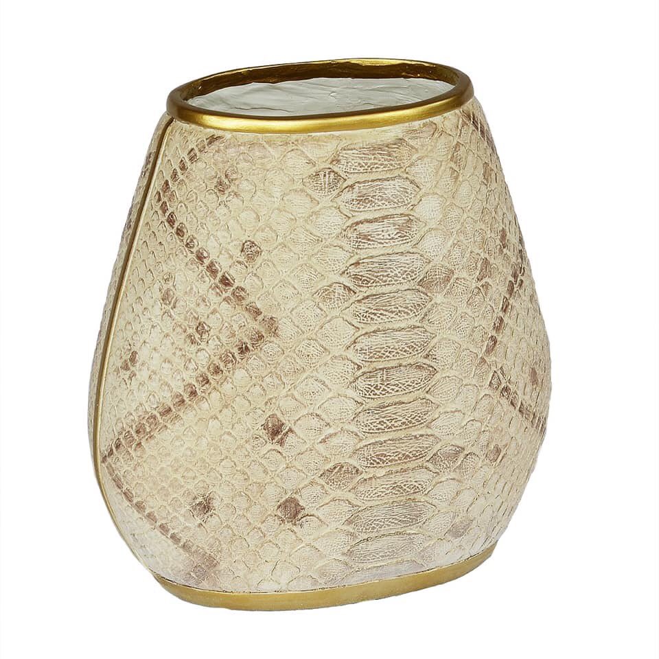 NicheXpressions's tweet photo. Find this collection of unique snake skin vase in our stores. #vase #giftshop #decor #photography #stylish #interiordecor #homewares #giftideas #luxurygifts #packaging #spacestyling #decoraccessories #homeaccessories #officeaccessories 

#NicheXpressions, your perfect idea! https://t.co/3uJexxpxr6