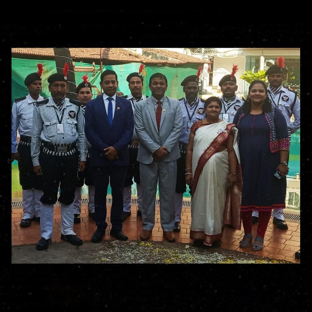 FidalgoHotelGoa's tweet image. Glimpse of the Republic Day Flag Hoisting Celebration at Hotel Fidalgo. 
#hotelfidalgo #panaji #goa #flaghoisting2020 #happyrepublicday #71strepublicday #india #hotels