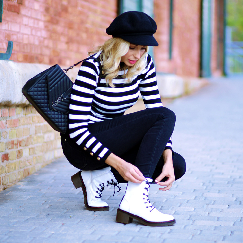 DAngelaShoes's tweet image. Estamos en temporada de botas ¡por eso necesitas las mejores, nuestras Kaya White! 💙

📸 @TeresaQBlog 

Descúbrelos aquí: bit.ly/37weWO2

#Dangela #Shoes #Fashion #Rebajas