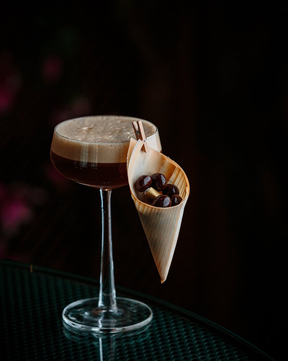 Sip me baby one more time! 💭💘
​
Our take on the classic Espresso Martini, our Midnight Delight is a exquisite mix of Bacardi Cuatro, Toasted Coconut Rum, Coffee Liqeur, Peanut &amp; Almond Syrup and chocolate coated coffee beans. Join us from 5PM 🍸