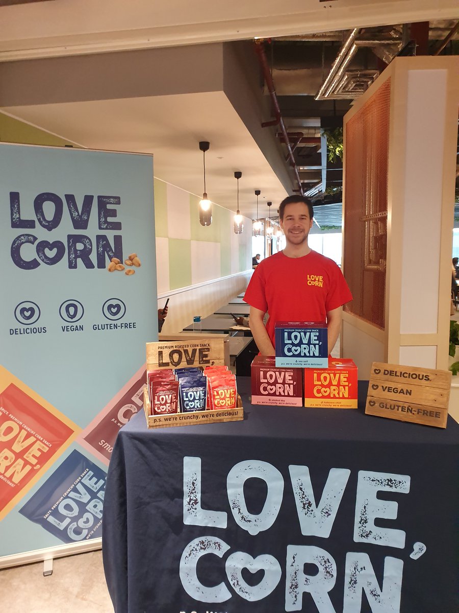 Reka Hangyal tweet media