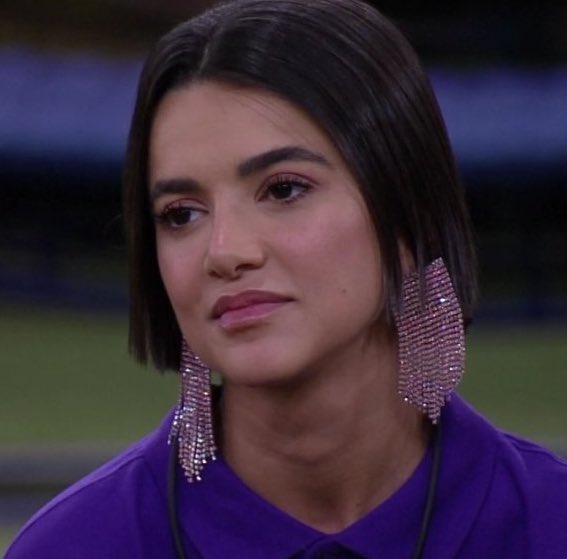 PsicaBrooke's tweet photo. Morrendo que rafa disse uma coisa pra produção e outra pros coleguinhas. Mas vcs me juraram que ela não era uma cobra. 
#BBB20 https://t.co/THjsLLxtSO