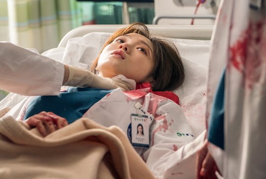 [2020.01.27]"Dr. Romantic 2" Episode 7 Still Cuts (3)Source:  https://n.news.naver.com/entertain/article/609/0000239176 @StarhausM  @SBSNOW #안효섭 #ahnhyoseop #seowoojin #RomanticDoctorTeacherKim2 #낭만닥터김사부2