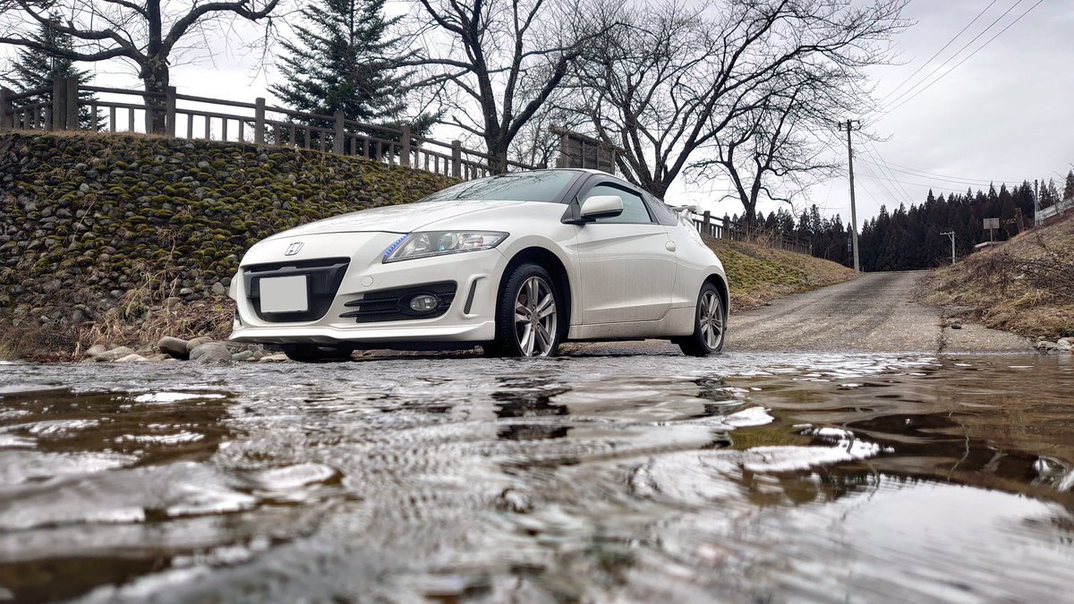 泉澤ちる 金網外れたノブユーロ ふーんでもこれffじゃん でも下手なfr車よりは速いと思うぞ エンジン性能が見た目に反してショボすぎる 遅い車を速そうに走らせて安定した速度で走れるのが一番かっけぇんだよわかれよ