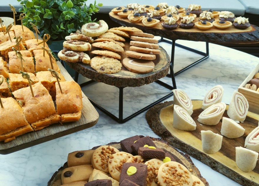 MeliaLebreros's tweet photo. Es importante sorprender a los asistentes de un evento. En Meliá Lebreros somos expertos en montar rincones así de apetecibles

#OnlyInMelia #AmazingEvents #MeliaLebreros #CoffeBreaks #Sevilla #Hotel #MICE https://t.co/LI4wko9oxp