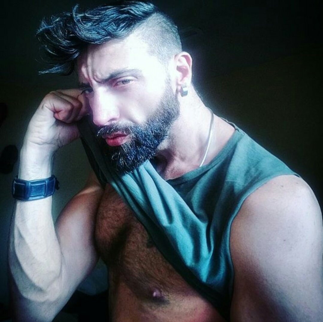 #guapotu #vikingo #viking #beard #gay #barba #hairimen.