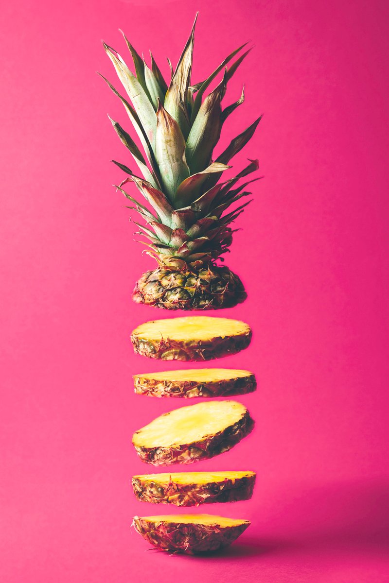 TerriManduca's tweet photo. Kickstarting the week with Lizzy Rose Clough and her gorgeously colorful food photography
Click the link to see more of Lizzy’s work! https://t.co/AOx4rRYSGc
#colour #foodphotography #studio #advertising #editorial #foodanddrink #lizzyroseclough #terrimanduca #5aday #fruit #veg https://t.co/679R2Rp9k9