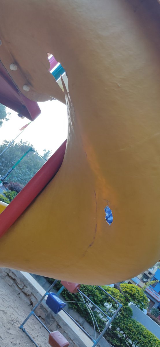 eyeamRaghu's tweet photo. @BBMPCOMM fix it before something wrong happens. Please see how bad is bbmp parks.
Location: Yelahanka new town main park https://t.co/5I6StGuOFn