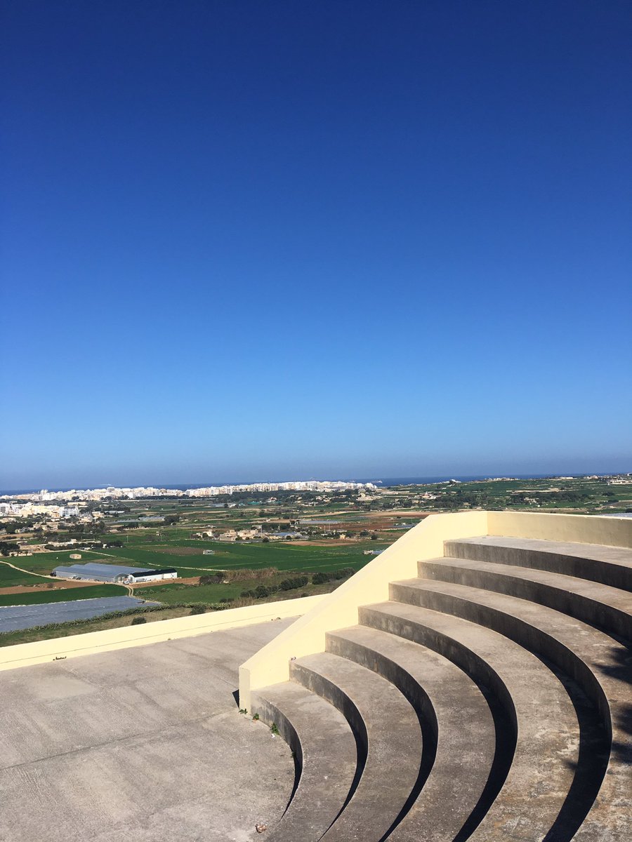 celine58027595's tweet photo. The beautiful view from where we will be studying for the next 2 and a half weeks @gicreativearts @erasmusplusUK https://t.co/kdCwUgCYP0