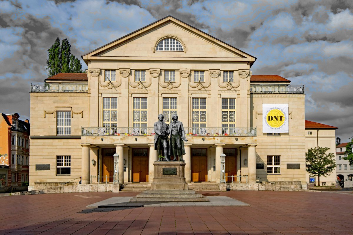Beim Vergleich mit aktuellen Entwicklungen in der bundesrepublikanischen Demokratie wird die Weimarer Republik oft als mahnendes Beispiel herangezogen.
madeingermany.online/magazin/german…

#madeingermany #Demokratie