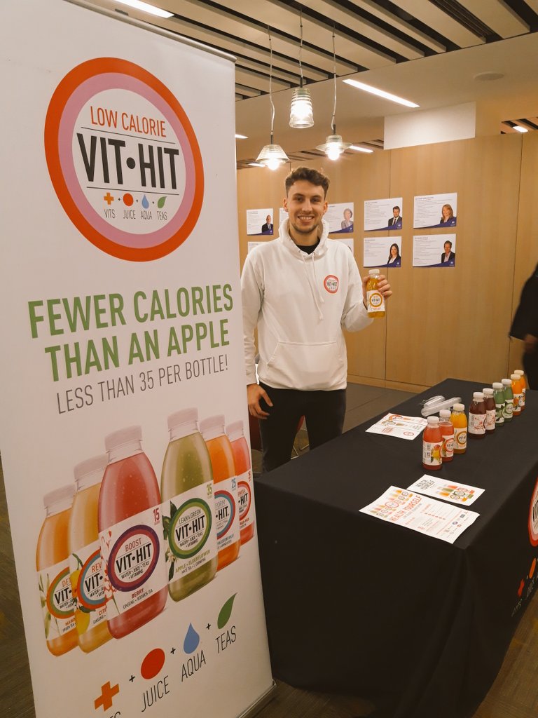 #HealthyEatingWeek is back <a href="/RBKC/">Royal Borough of Kensington and Chelsea</a> 🙌 Our first guest is <a href="/vithitdrinks/">VITHIT</a> so come on down and get a sample!