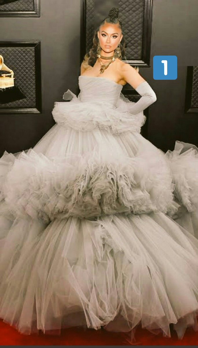 GombrongAgnezMo's tweet photo. Jenis outfit rekomendasi untuk @agnezmo hadiri @RecordingAcad Grammy Awards.
Nomor berapa favorit yeiy?
Reply nomor favoritmu dibarengi dengan 3 hashtag spt di bawah.
#Agnation #BestFanArmy #iHeartAwards
.
.
.
.
credit: @GombrongAgnezMo
@jellychatime @CeciliaElba2 https://t.co/vnjz0tSvVY