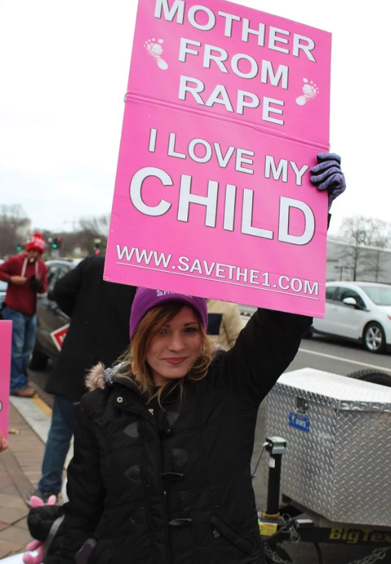 memocobos's tweet photo. A las mamás las reconocemos y declaramos como heroínas 

#FollowProVida #MarchForLife #march4LIFE @realDonaldTrump @POTUS #whywemarch @March_for_Life @StudentsforLife @UnplannedMovie #canadiansforlife @RebeccaKiesslin #savethe1 #conceivedinrape #prolifeman @40daysforlife https://t.co/PgjUJb5mUM