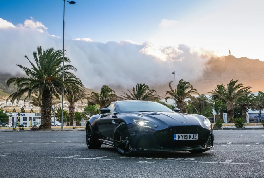 BlueChipDealers's tweet photo. Introducing the Aston Martin DBS Superleggera 2020, a serious head turner. Boasting a mega 5.2-litre twin-turbocharged V12 engine that reaches a top speed of 340kph, it can  go from 0-100 kph in 3.4 seconds. https://t.co/pwCg0r9KMn