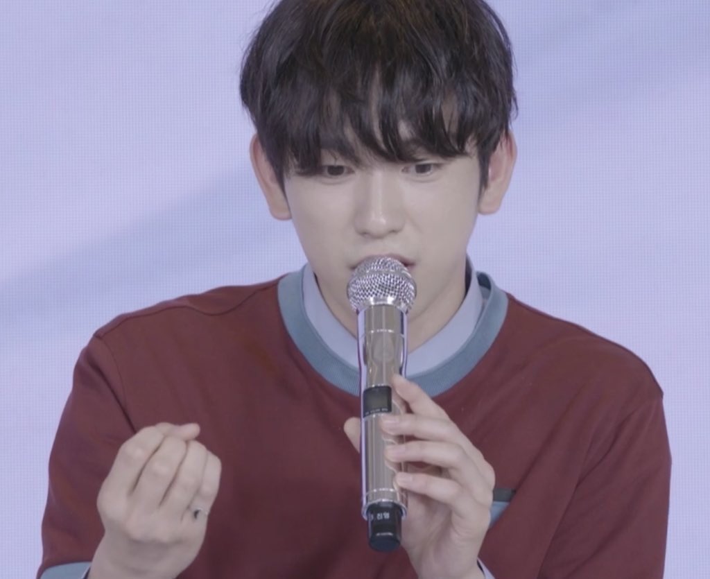 JJP have one wardrobe: A THREAD