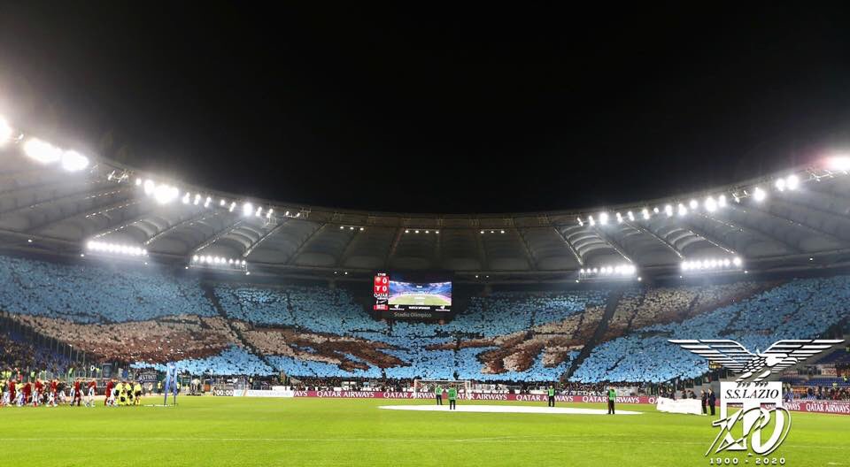 WallofFifa's tweet photo. SPETTACOLO!! 🦅⚪️🔵
•
Ps: spiegate ai riommers che la coreografia sbagliata è dedicata alla loro bravura... 🤦🏼‍♂️🤣🤣🤣🤣
#sslazio #Coreografia #curvanord #like #football #SerieA #romamerda #spettacolo #coreografiacurvanord #calcio #supporter #irriducibili https://t.co/SH3scNjukR