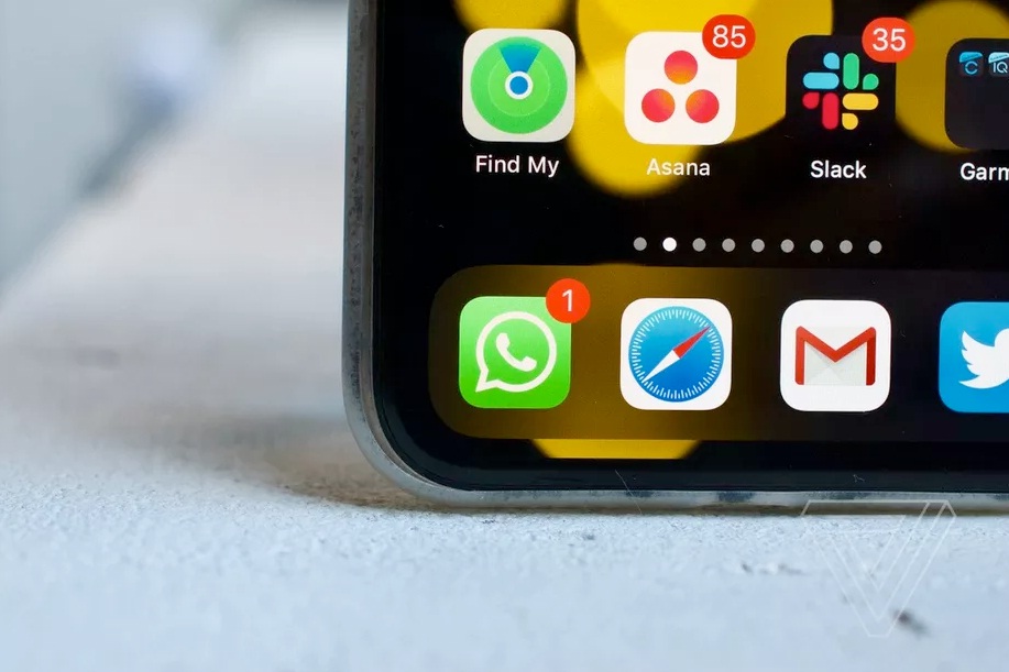 _TodayTech's tweet image. How to secure your WhatsApp account from social hacking
Set up a PIN before someone else gets the chance
bit.ly/3aJBFrP
#technology #smartphone #security #whatsapp #secureaccount #socialmedia #data #dataprivacy #socialhacking #datasafety #whatsappsafety