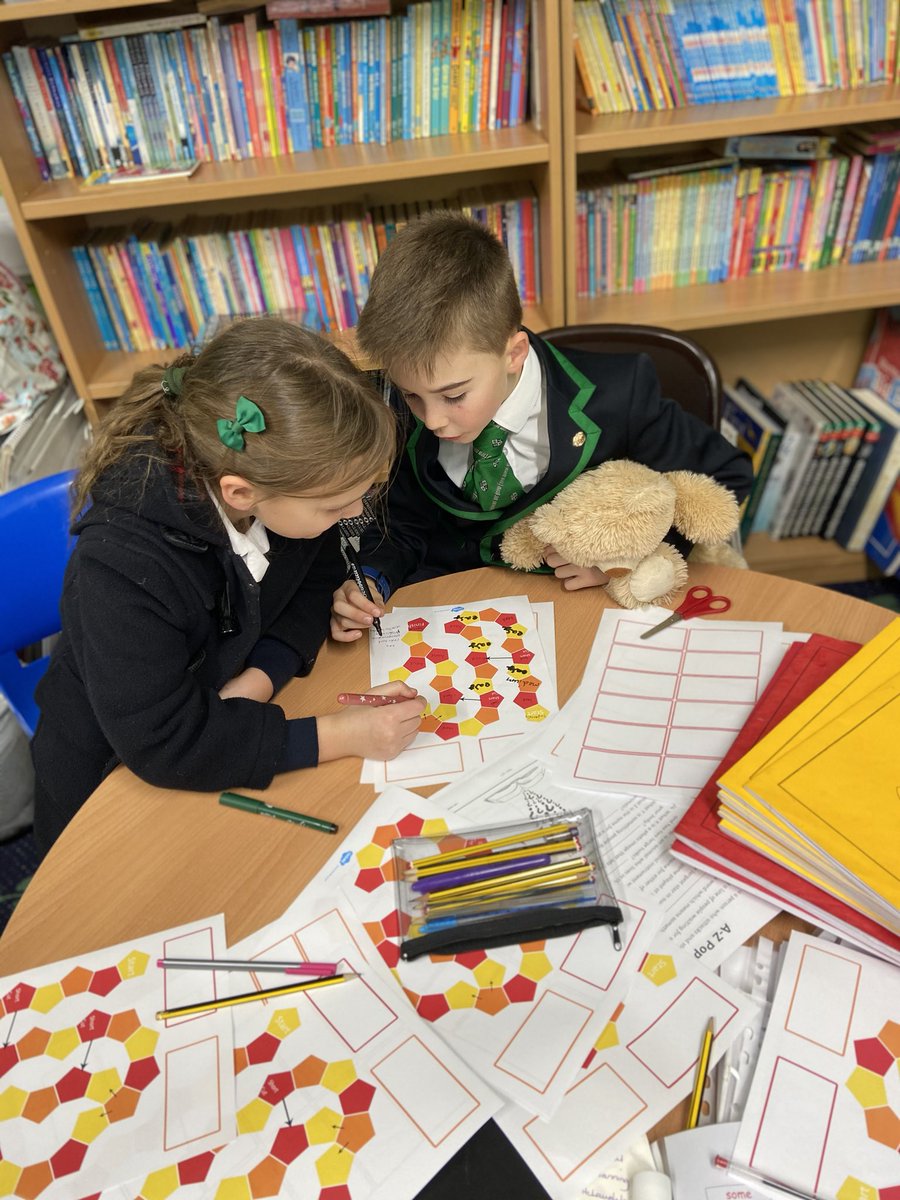 woodlandsGW's tweet photo. Joshua and Ava creating board games in DaVinci Group this week #WoodlandsWay  #DaVinciGroup https://t.co/3Wvso3qeuN